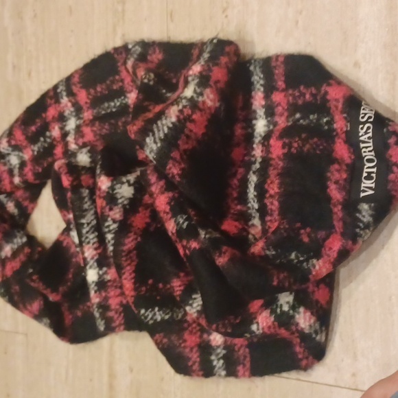 Victoria's Secret Black/Pink Plaid Soft Fringed Scarf - Picture 5 of 6